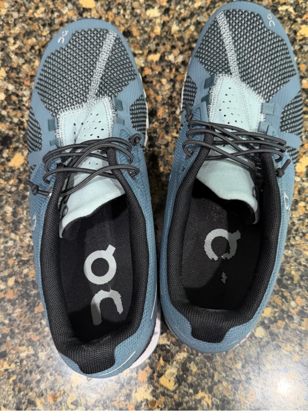 On Running Cloud ladies 7.5 Running Shoes - Blue/Gray - Picture 7 of 9